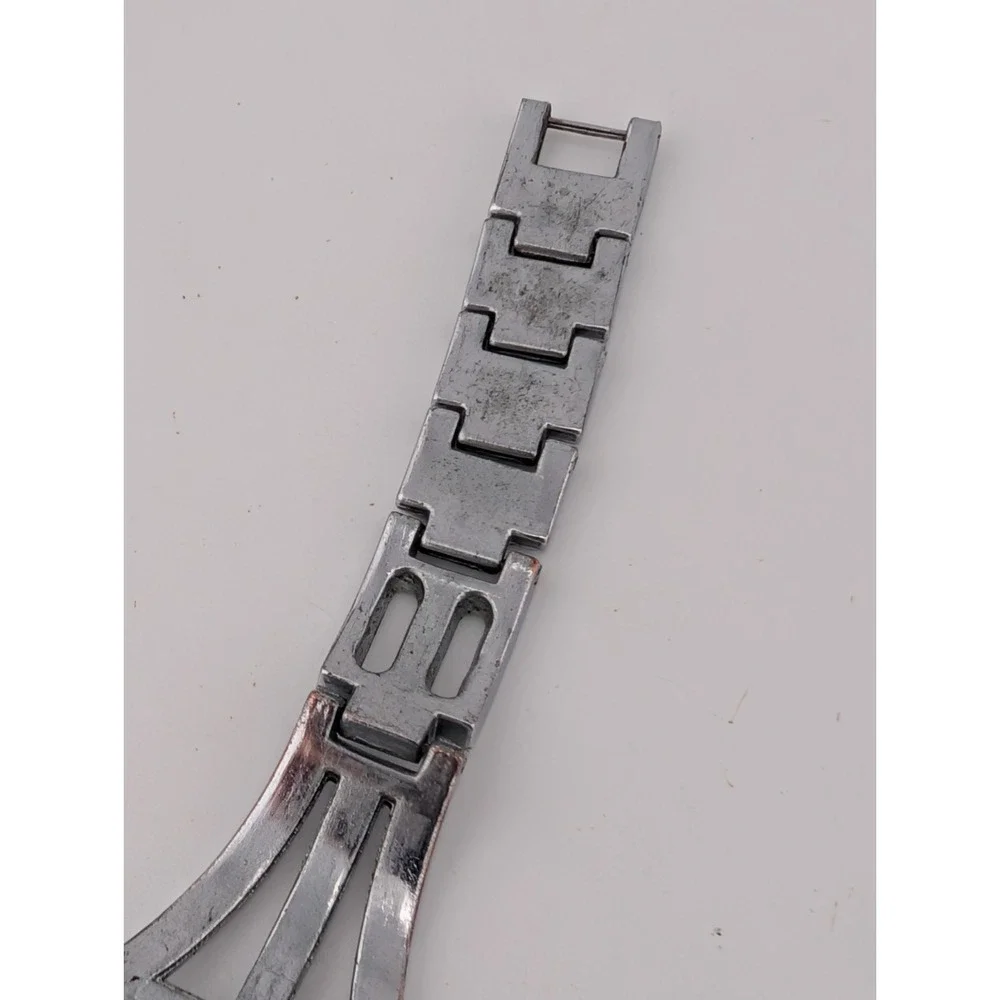 Cruise Club Women's Watch 24mm Case Rhinestones 7.5